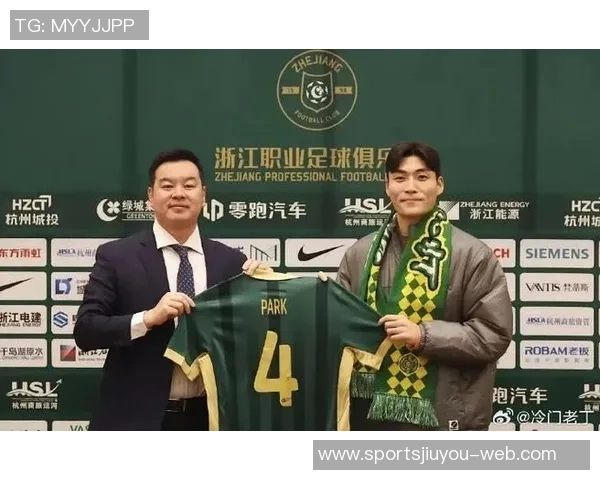 全北现代宣布30岁中场朴镇燮离队将加盟中超浙江队开启新征程