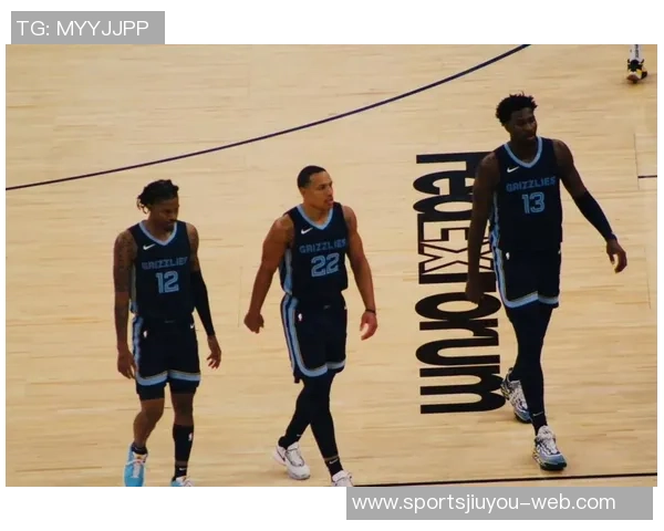 媒体人热议鹈鹕奎因与墨菲双星组合展现无限潜力与希望